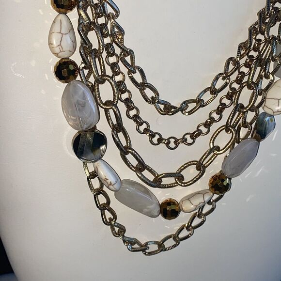 Fun & Flirty Layered Statement Necklace - Picture 3 of 5